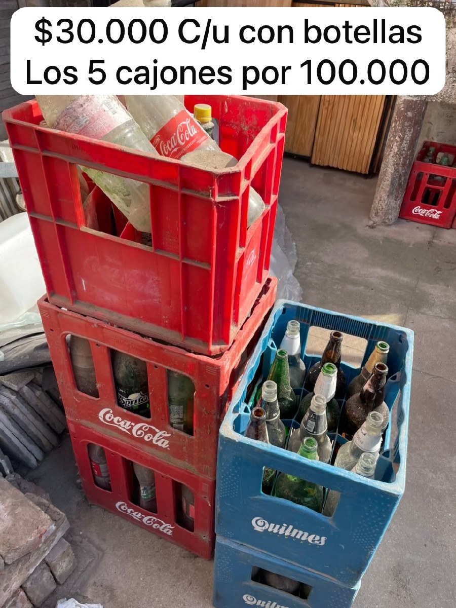 Cajones de Coca Cola y Quilmes