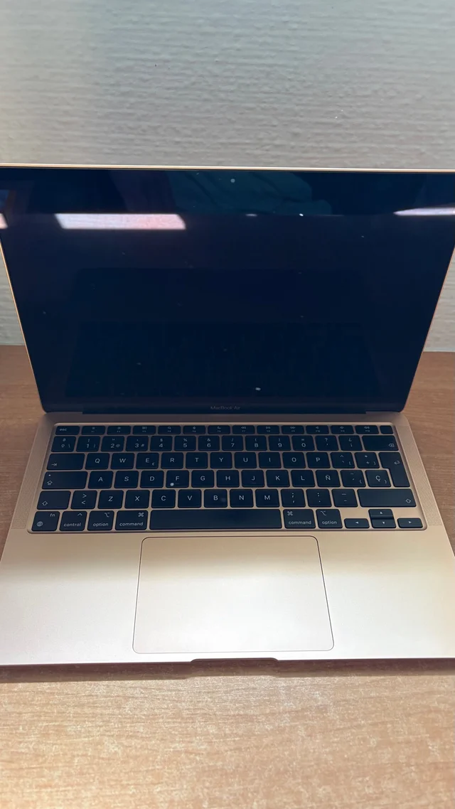 MacBook Air M1 13 pulgadas
