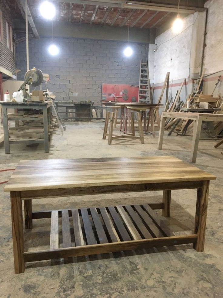 Mesa ratona de madera