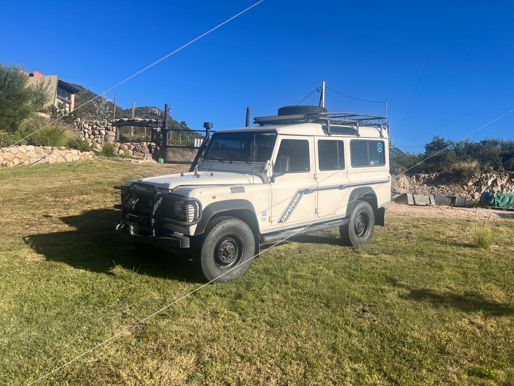 vendo permuto Land Rover Defender