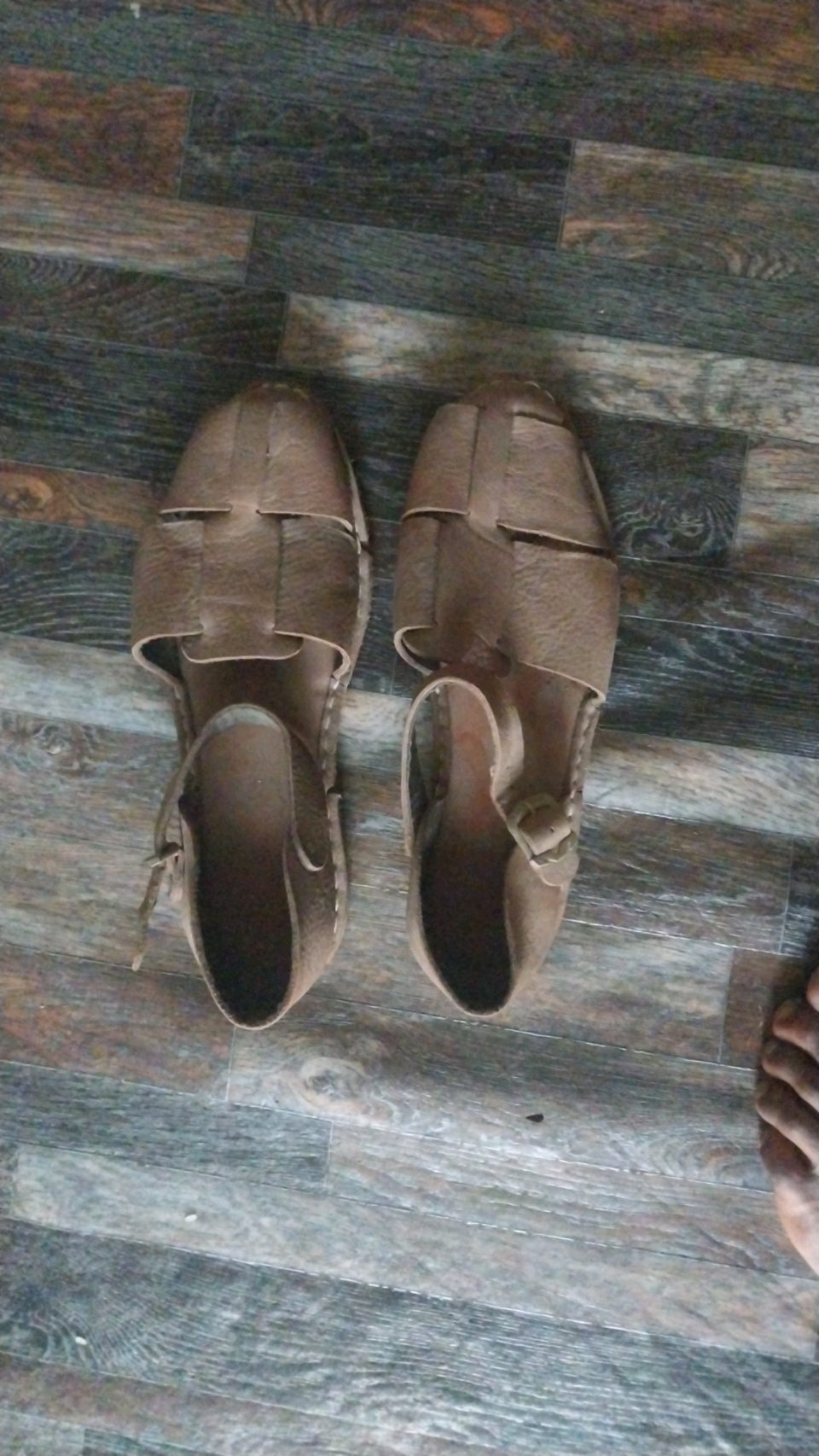 Sandal