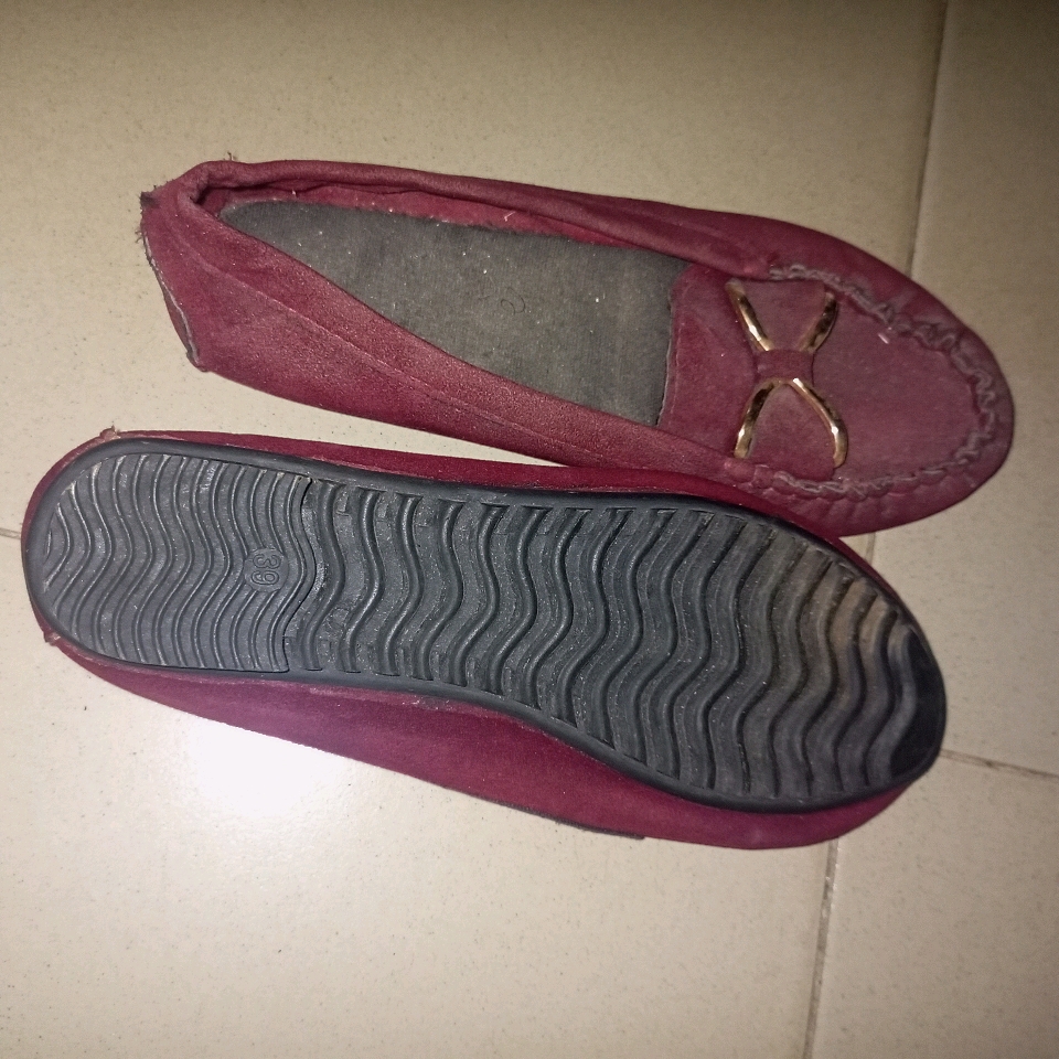 Female shoe