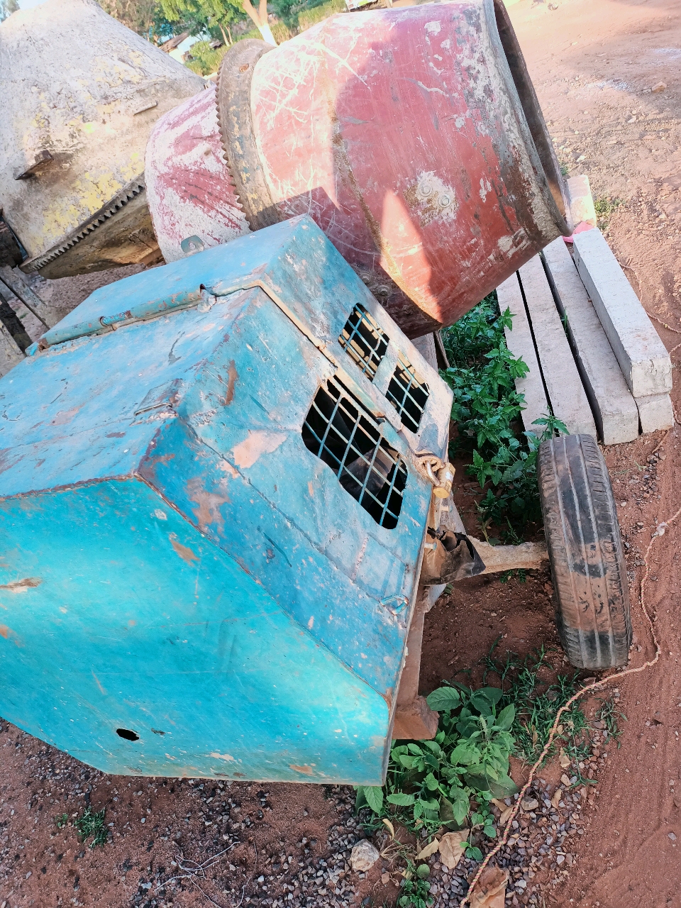 Concrete mixer