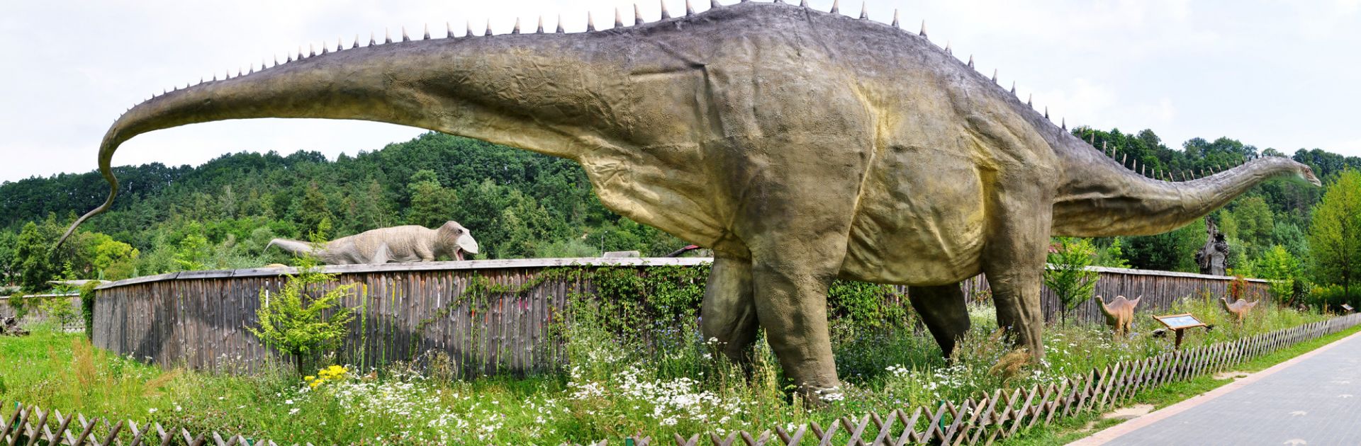 Bałtowski Kompleks Turystyczny - Park Dinozaurów JuraPark