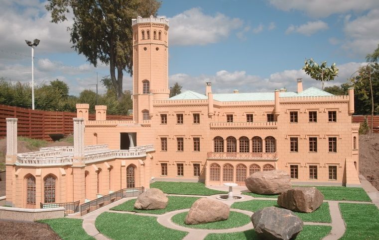 Model of William III's Palace