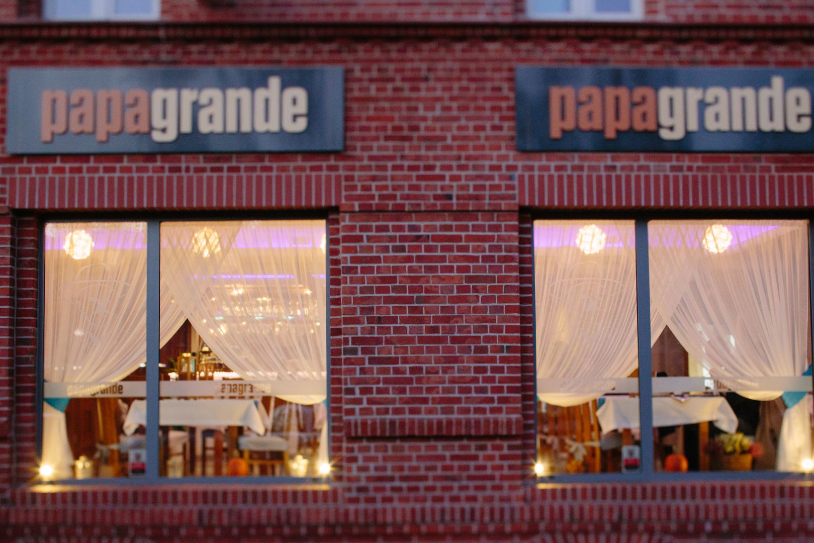 Papa Grande Restaurant