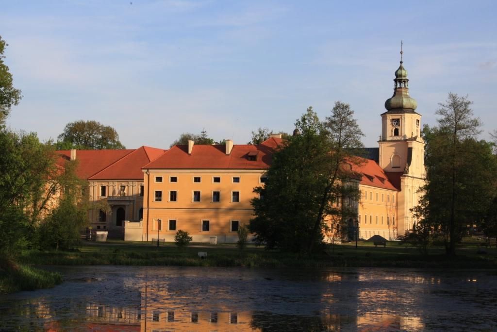 Post-communist monastery and palace complex in Rudy