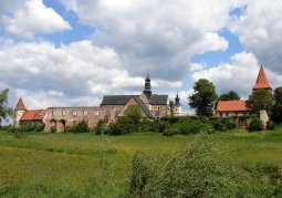 Cistercian abbey in Podklasztorze