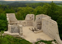 Ruiny Zamku Rycerskiego - Smoleń