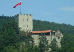 Tropsztyn Castle