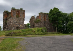 Ruiny średniowiecznego zamku