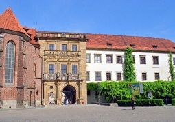 Entrance to the castle