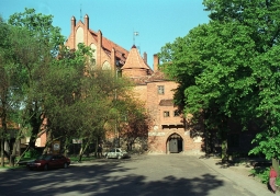 Kętrzyn Castle, entrance