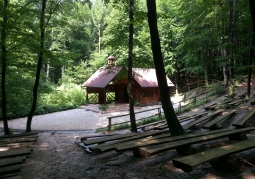 Chapel with amphitheater