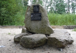 Place of the 16th meridian in Chłop