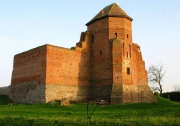 Liw Castle - gate tower