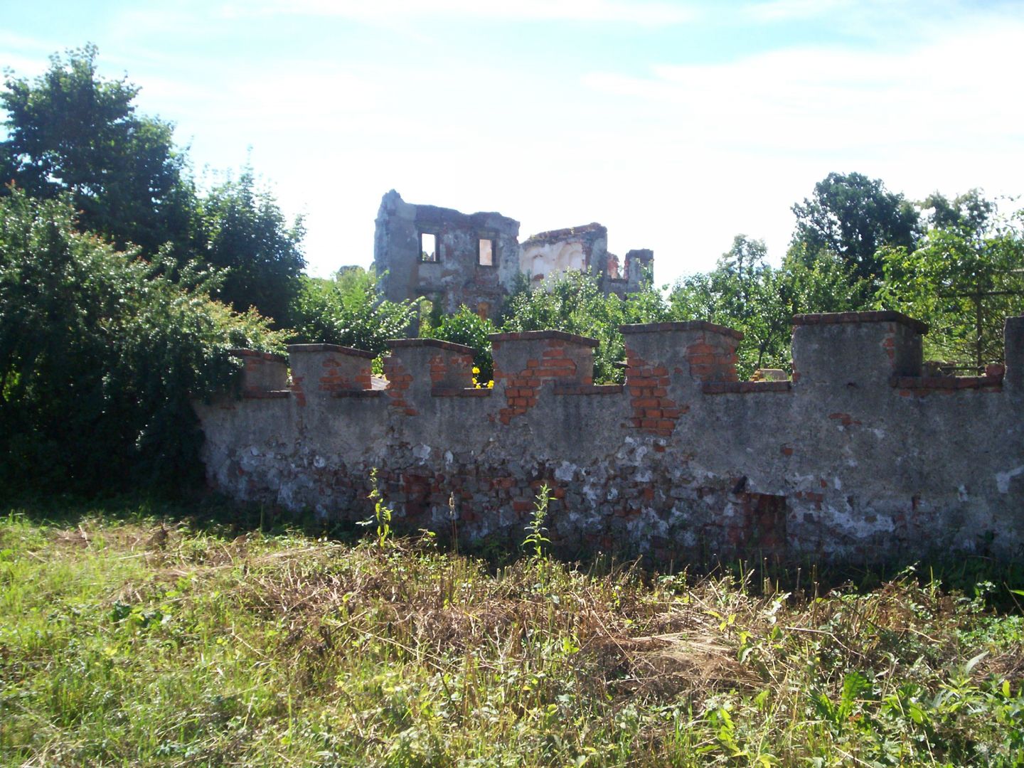 Grodztwo Castle Ruins