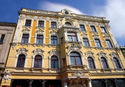 Tenement house, contemporary view