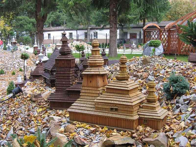 Park of Miniature Temples