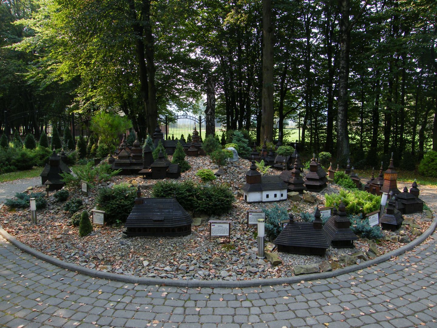 Park of Miniature Temples