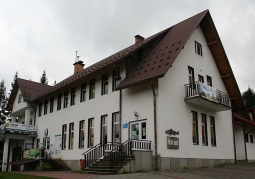 Commune Culture and Ecology Center in Cisna