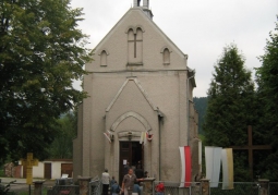 Parish church in Cisna