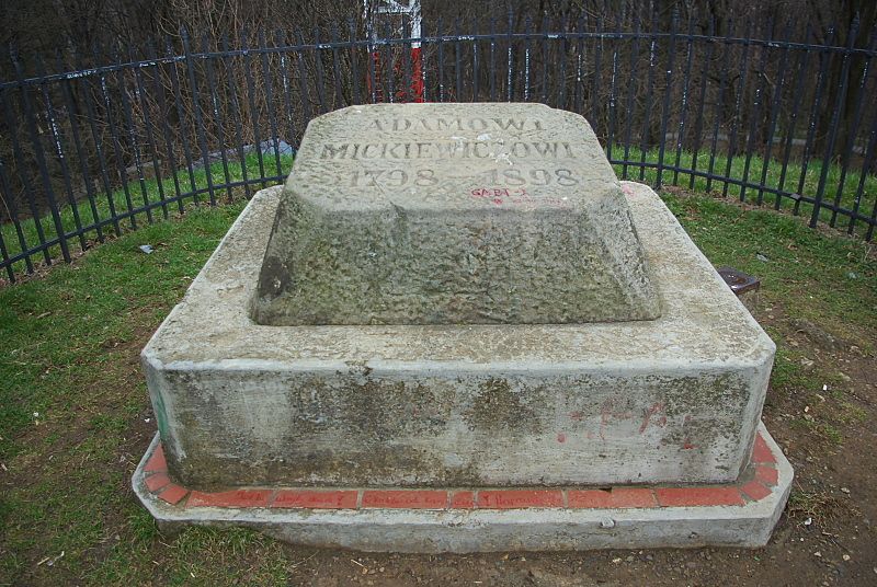 Adam Mickiewicz Mound