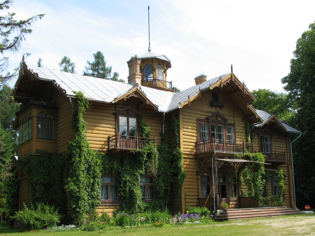 Palace in Julin