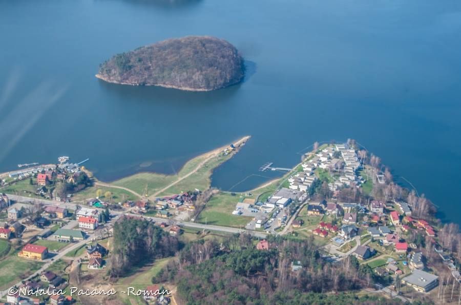 Rożnowskie Lake