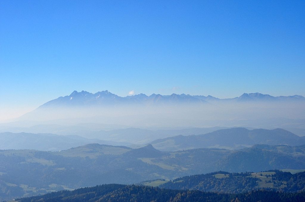 Lookout tower on Radziejowa