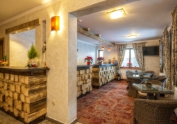 Reception - Eco Tatry Hotel