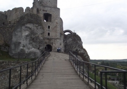 Ogrodzieniec Castle