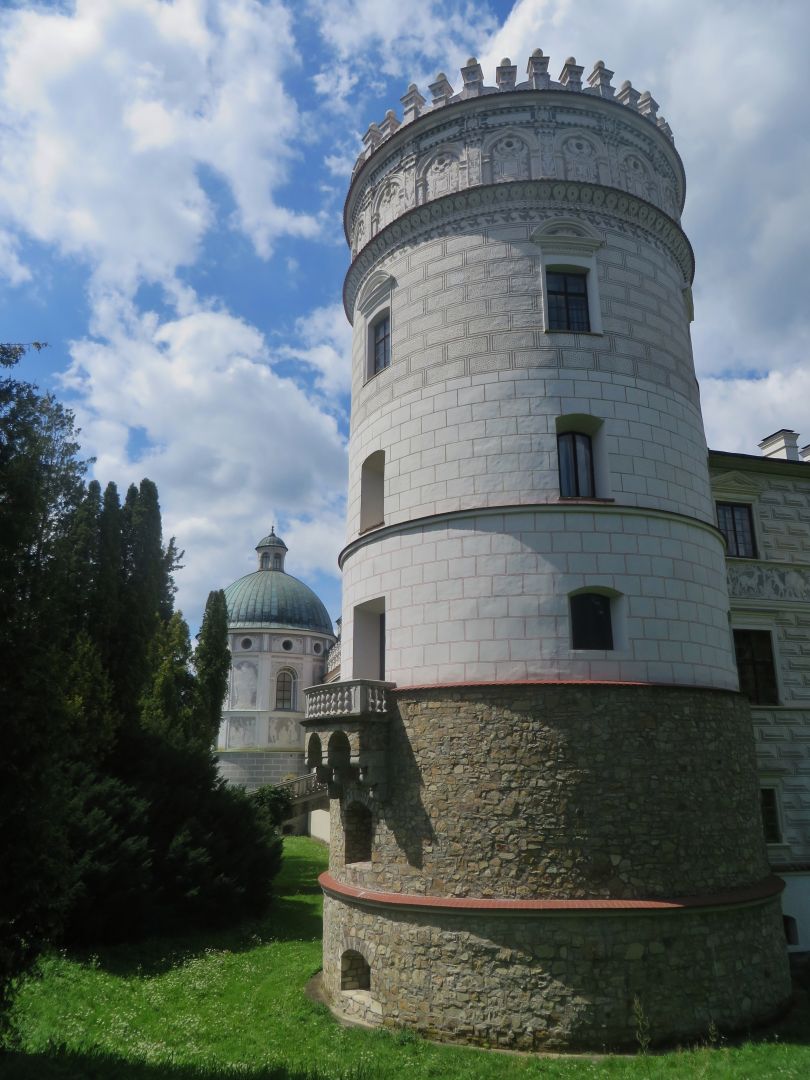 Krasicki Castle and Park Complex