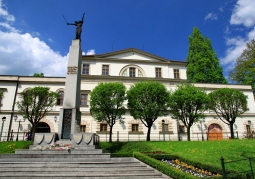 Pałac Myśliwski - Góra Zamkowa