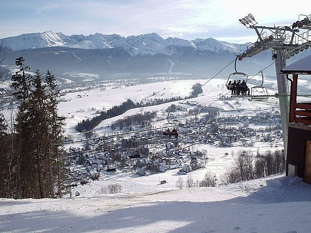 Czteroosobowa kolej krzesełkowa