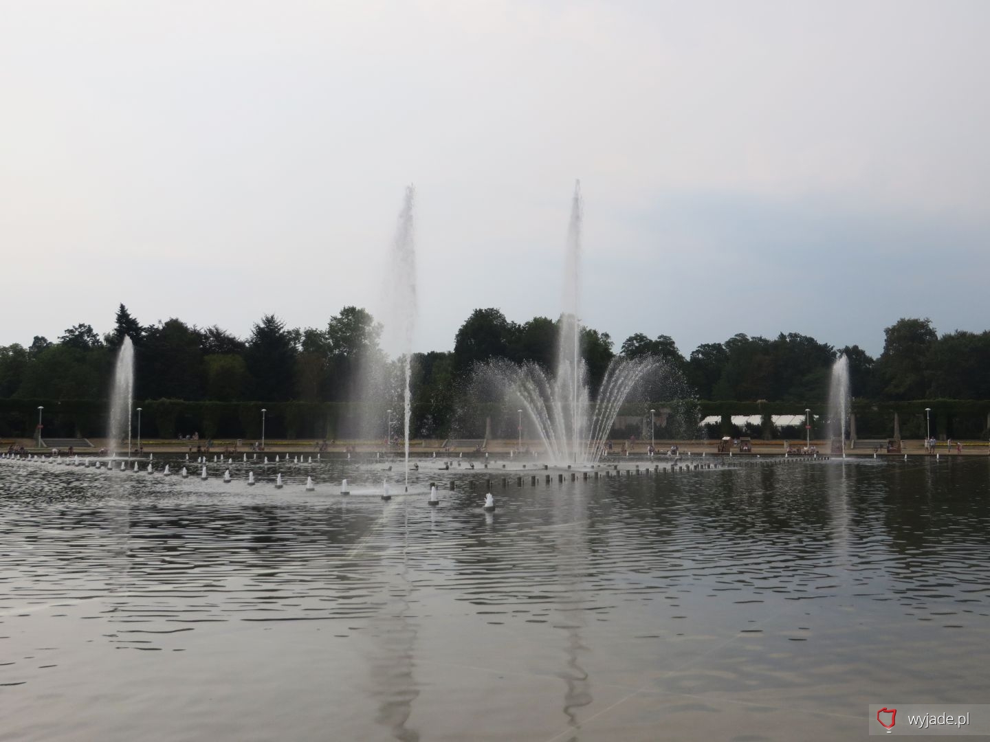 Multimedia Fountain