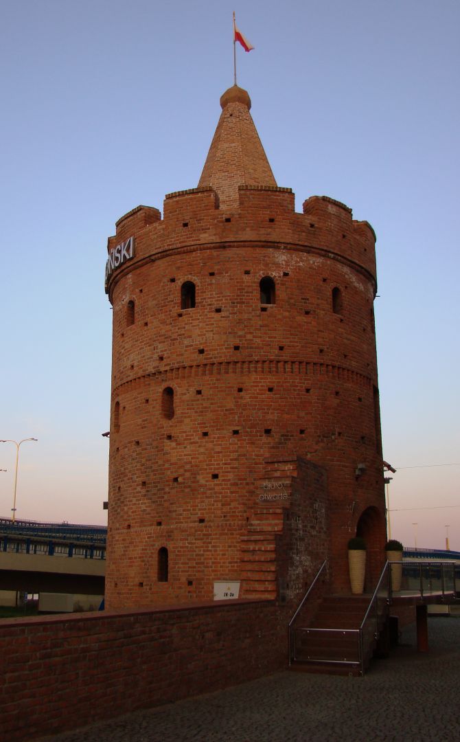 The tower in 2009