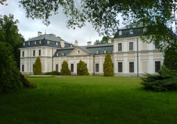 Palace building in Sieniawa