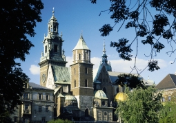 Katedra i jej trzy wieże