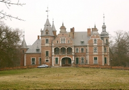 Pałac w Kobylnikach  - Kobylniki