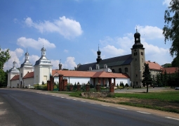 Klasztor Ojców Bernardynów - Skępe