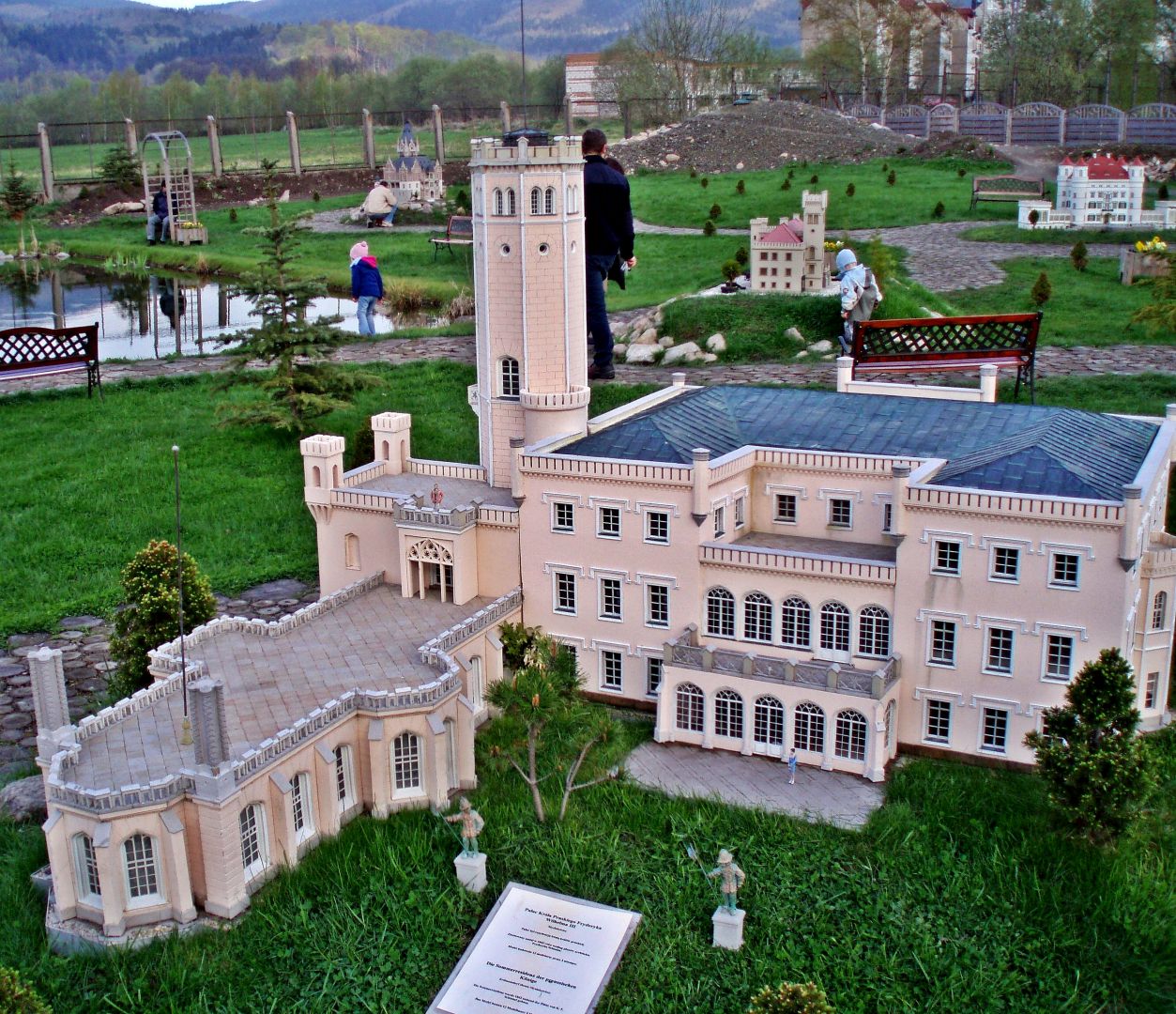 Model of the Hohenzollern Palace in Mysłakowice