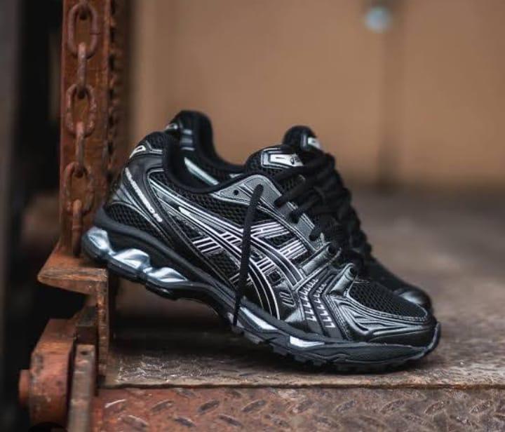 ASICS GEL-KAYANO 14