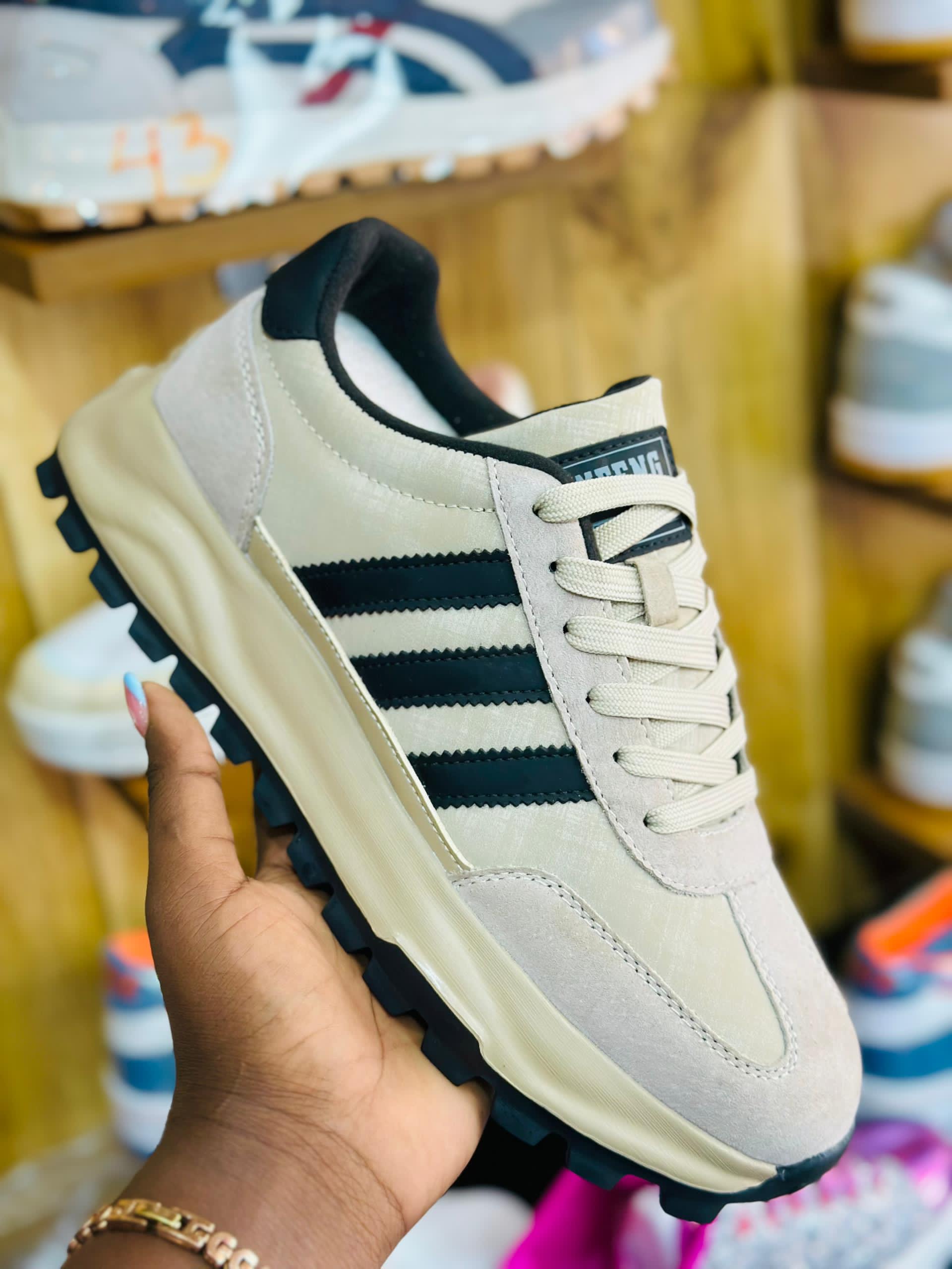 Adidas Spezial - Image 1