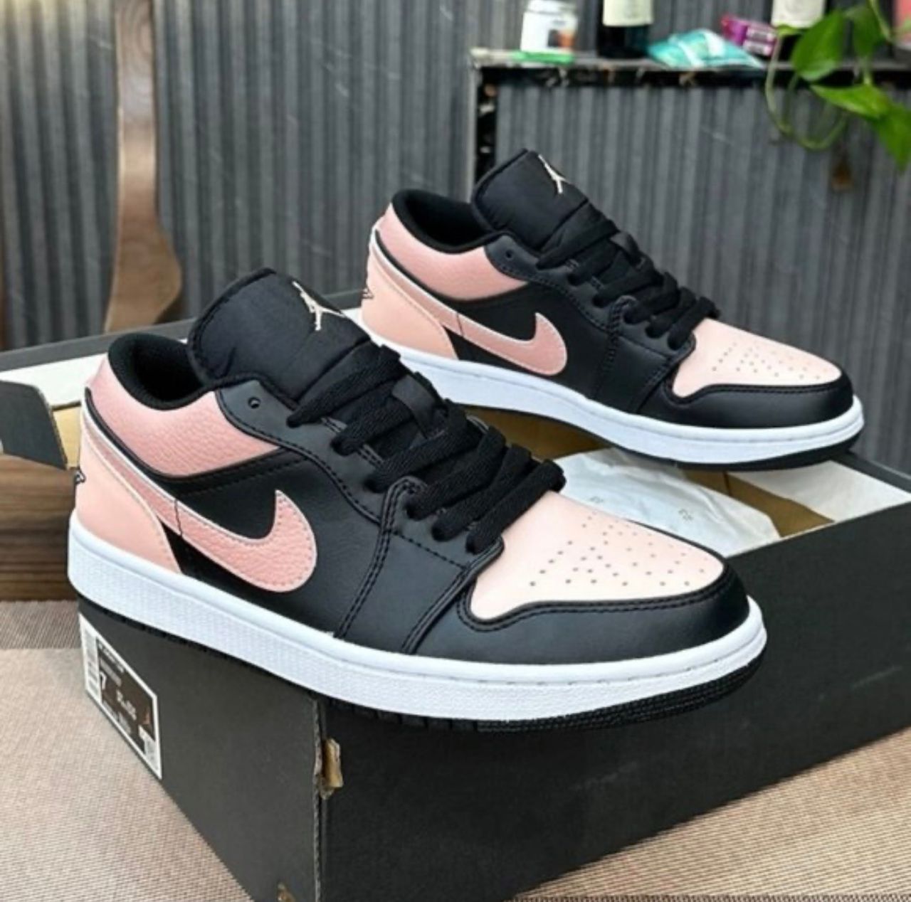 Nike Air Jordan 1 Low - Crimson Tint