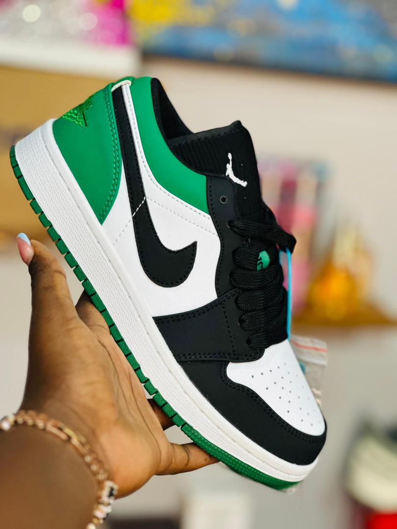 Nike Air Jordan 1 Low - Pine Green