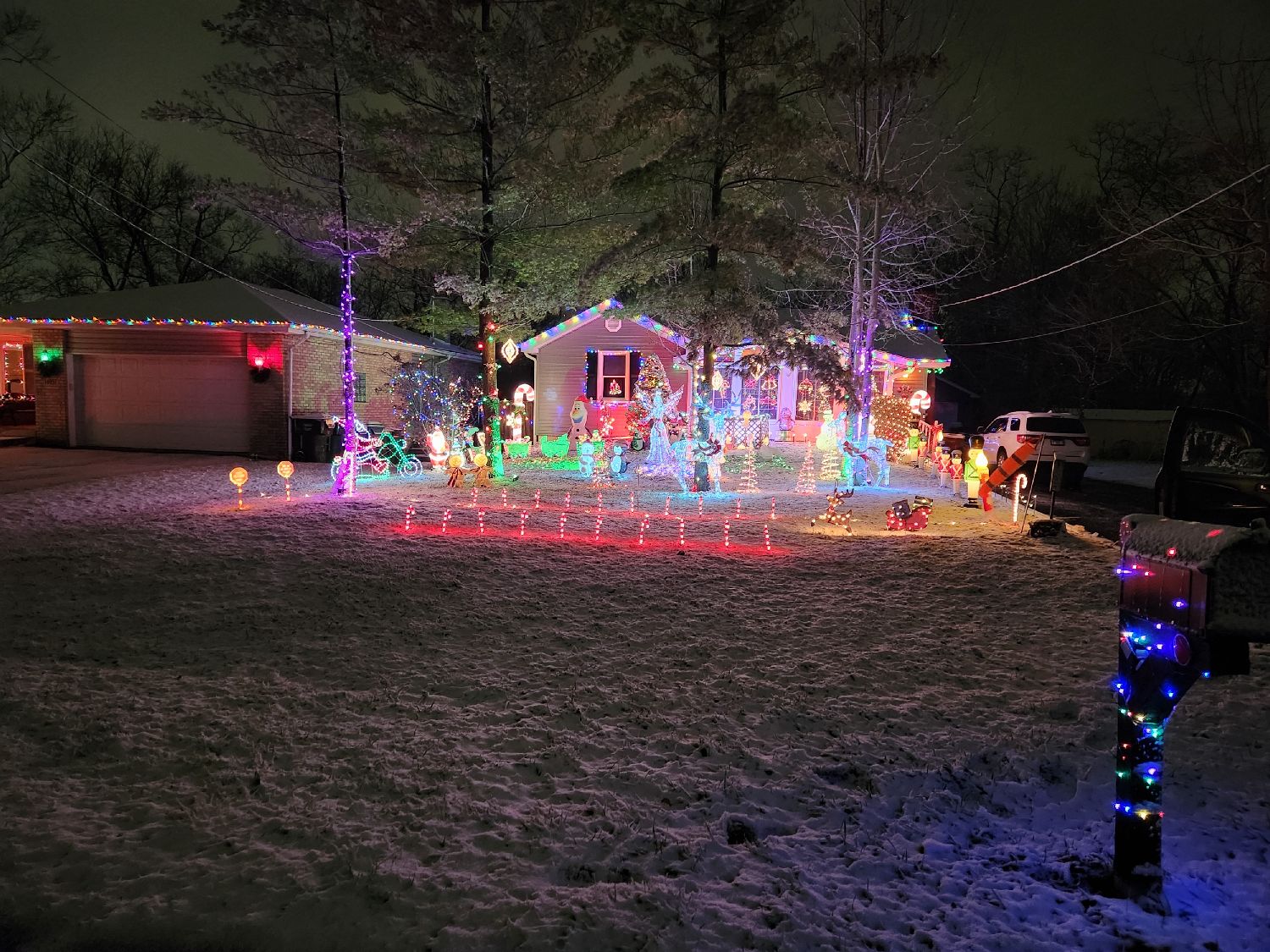 K Christmas, Christmas lights in Oak Forest, IL (photo 1)