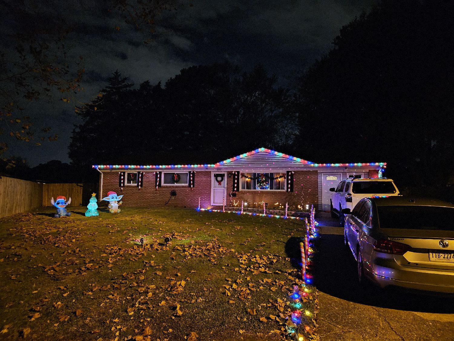 Windsor Woods Court, Christmas lights in Virginia Beach, VA (photo 1)