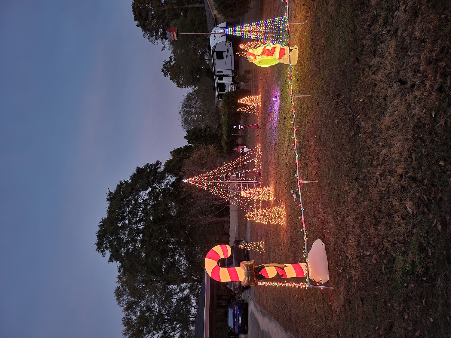 Tully House, Christmas lights in Woodbury, GA (photo 1)