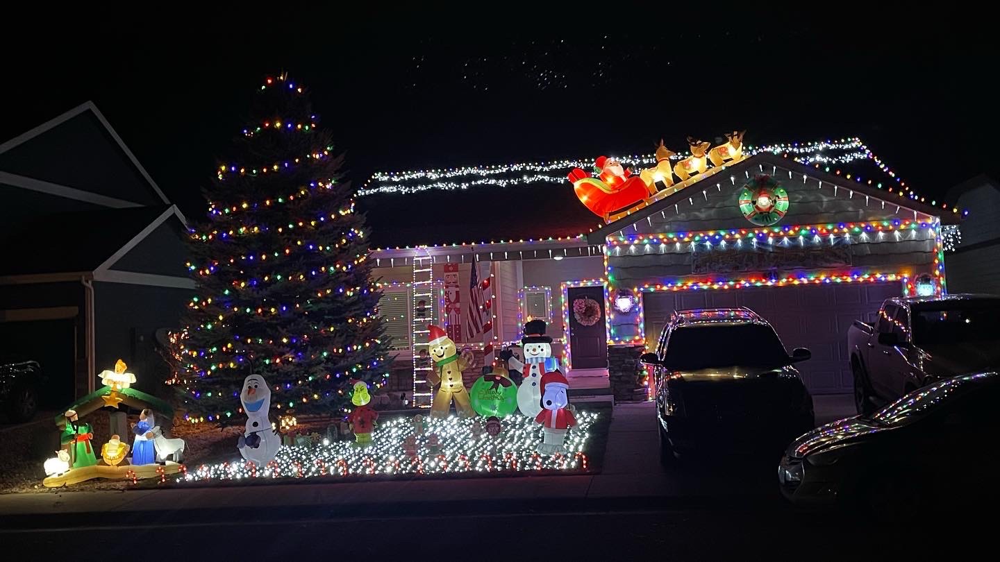 The Tucker Family Gingerbread House, Christmas lights in Milliken, CO (photo 1)